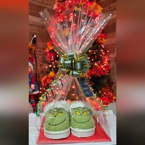 The Grinch Slippers